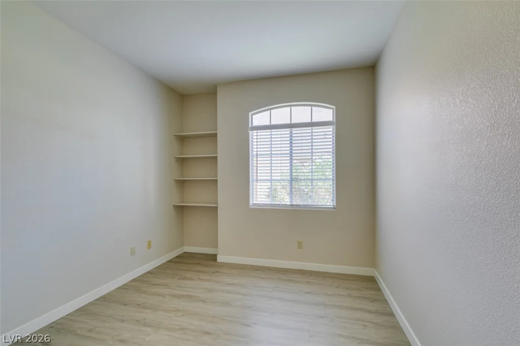 8301 Boseck, Las Vegas, NV 89145