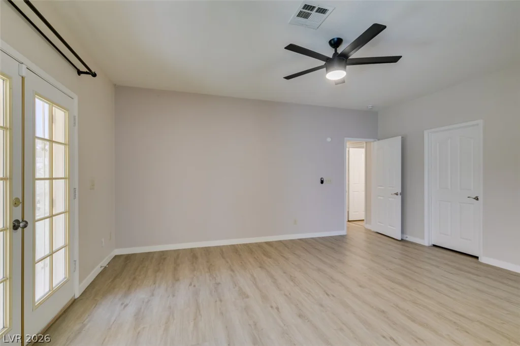 8301 Boseck, Las Vegas, NV 89145