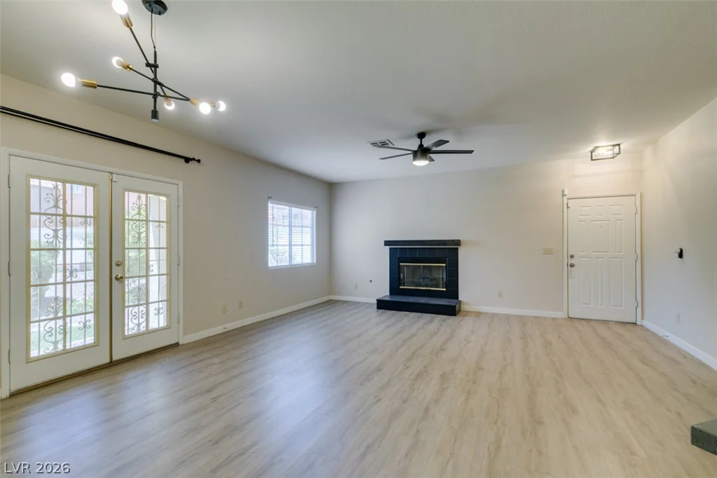 8301 Boseck, Las Vegas, NV 89145