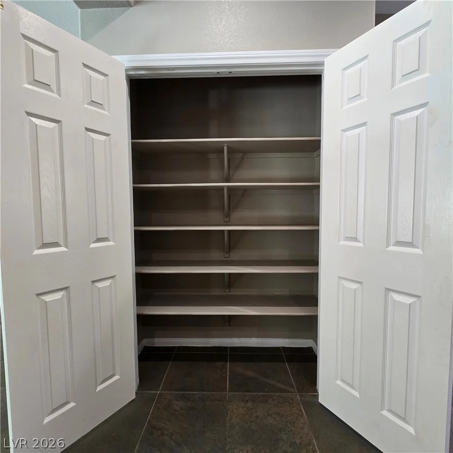 4439 Weitzman, Las Vegas, NV 89141
