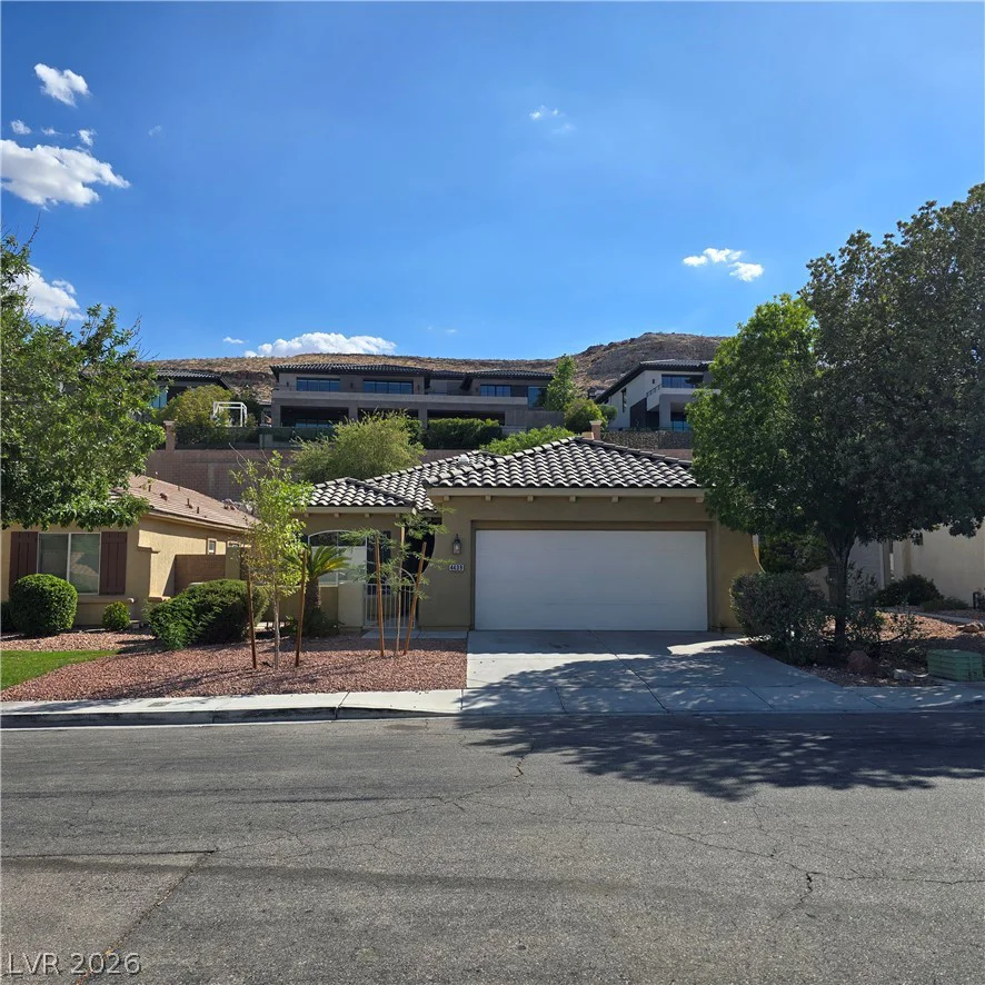 4439 Weitzman, Las Vegas, NV 89141