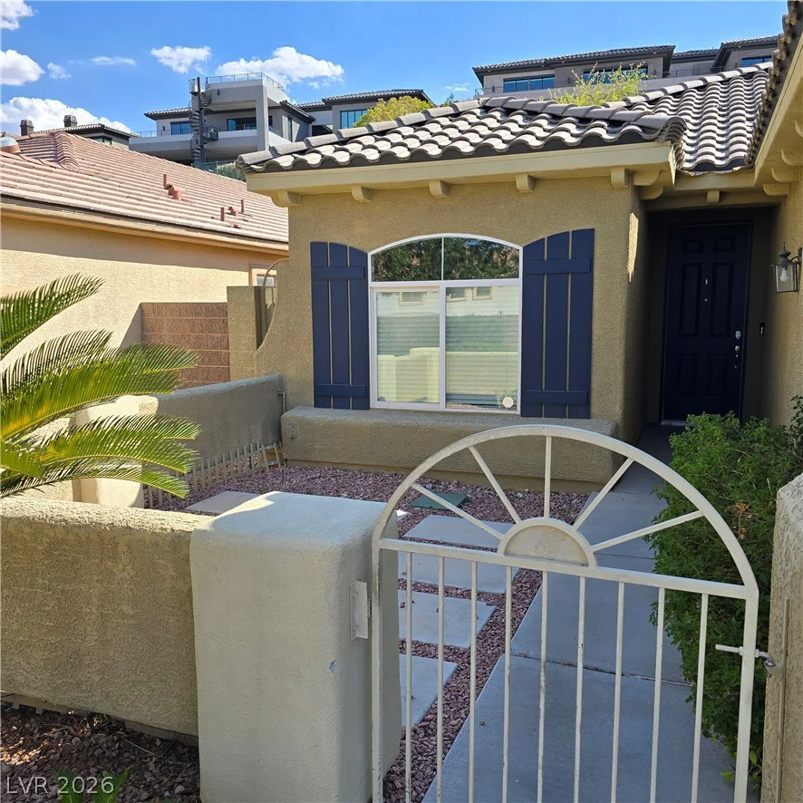 4439 Weitzman, Las Vegas, NV 89141