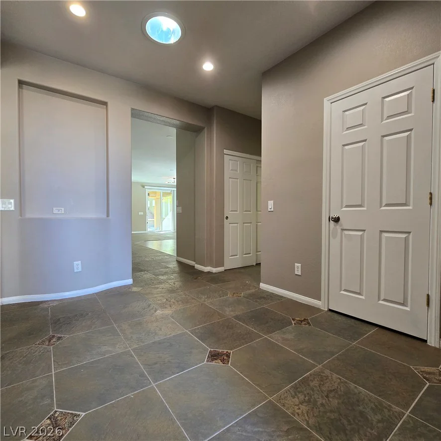 4439 Weitzman, Las Vegas, NV 89141