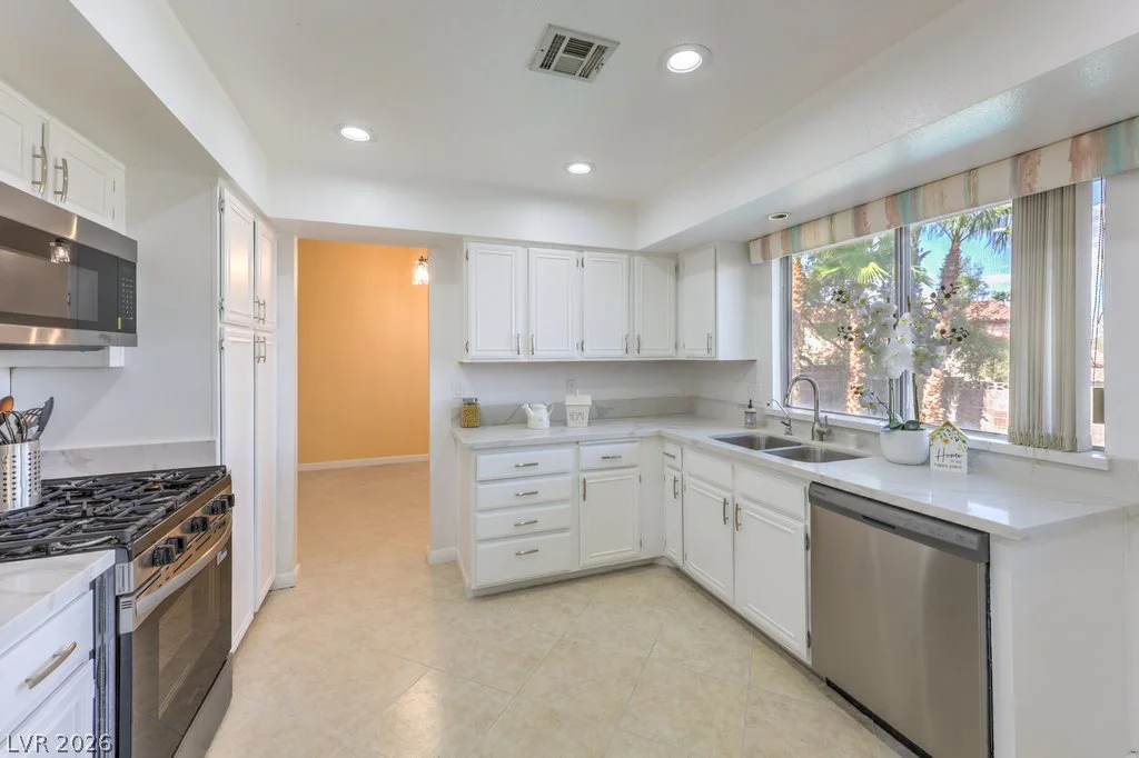 1529 Padova, Las Vegas, NV 89117