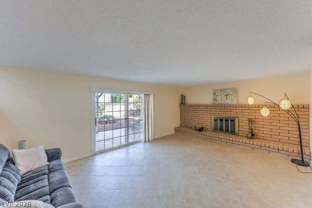1529 Padova, Las Vegas, NV 89117
