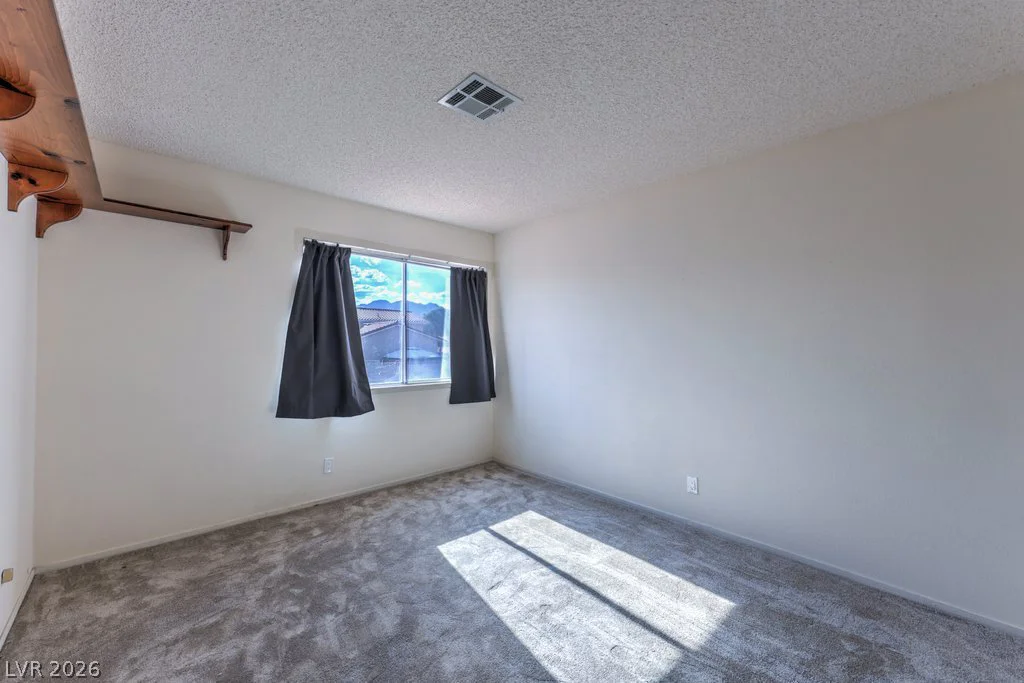 1529 Padova, Las Vegas, NV 89117