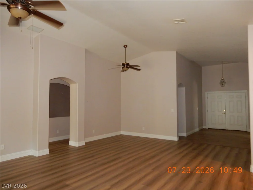 8905 Frasure Falls, Las Vegas, NV 89178