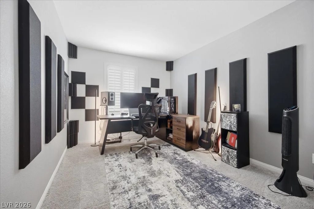 8724 Crestwood Hills, Las Vegas, NV 89113