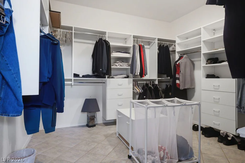 10028 Keysborough, Las Vegas, NV 89134