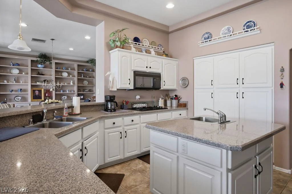 10028 Keysborough, Las Vegas, NV 89134