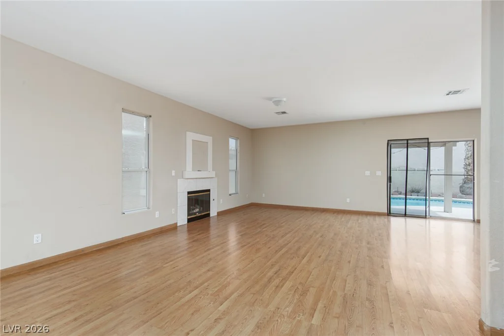 5916 Taj Mahal, Las Vegas, NV 89130