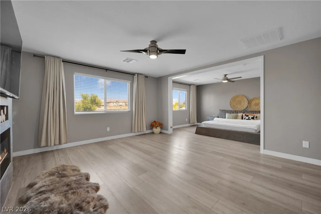 8767 Pinley Spring, Las Vegas, NV 89113