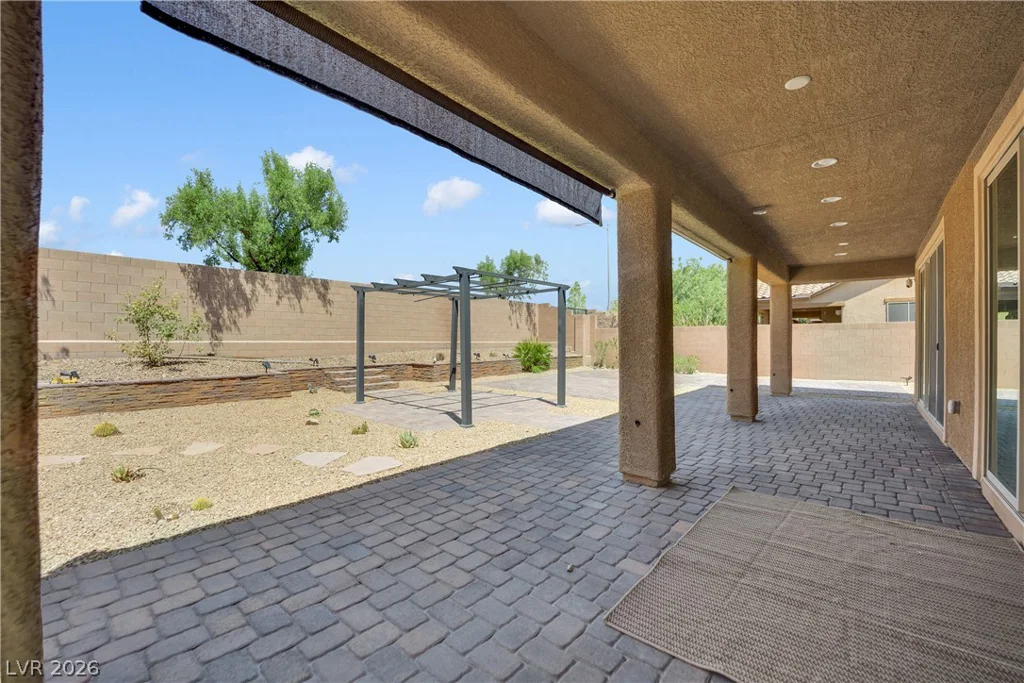8767 Pinley Spring, Las Vegas, NV 89113