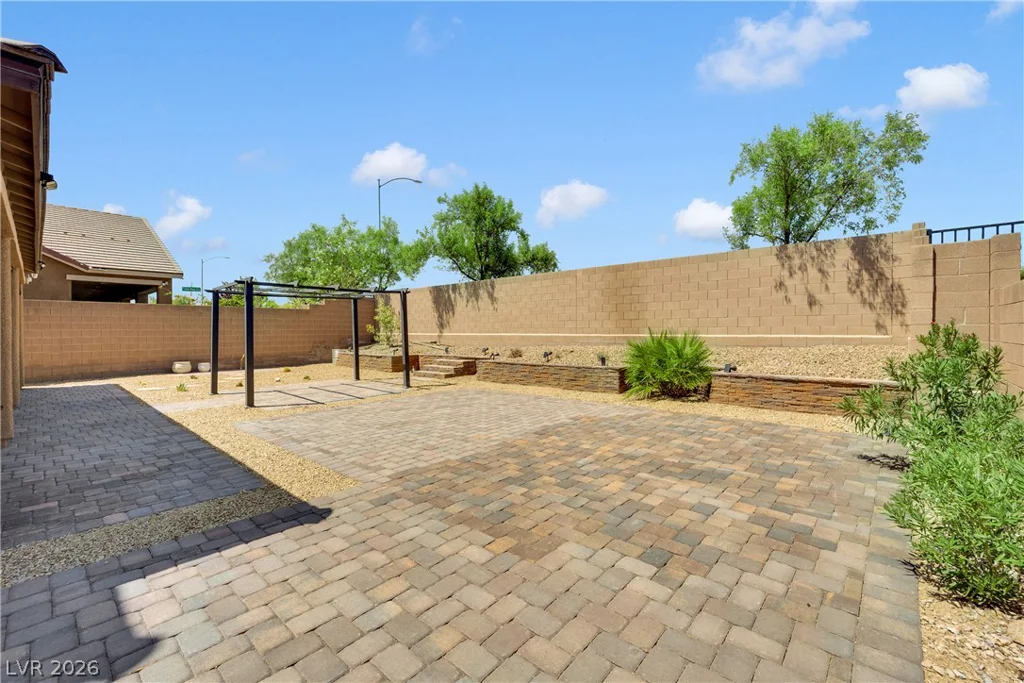 8767 Pinley Spring, Las Vegas, NV 89113