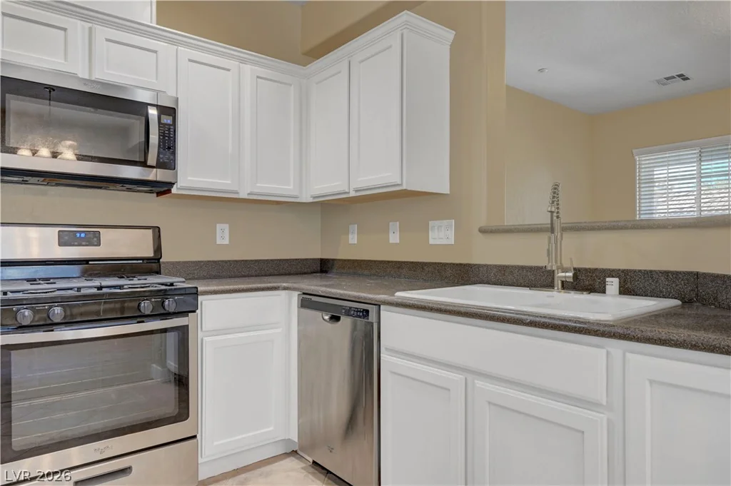 4685 Apulia, North Las Vegas, NV 89084