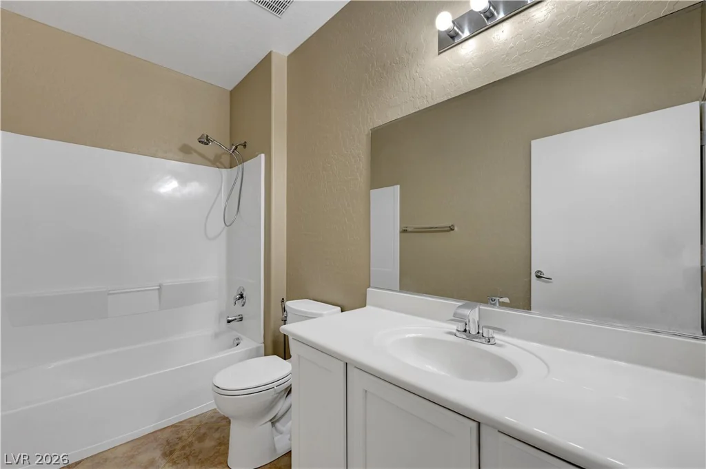 4685 Apulia, North Las Vegas, NV 89084