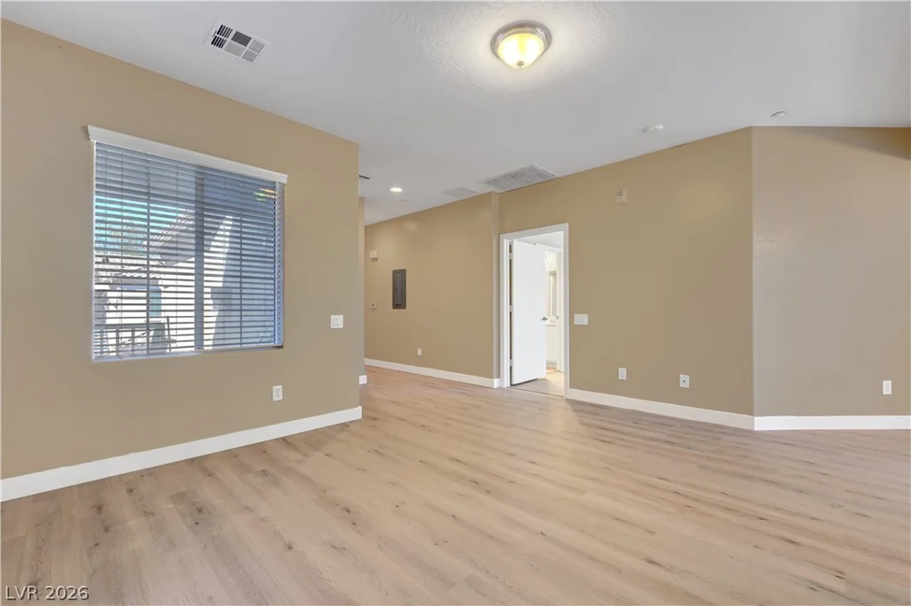 4685 Apulia, North Las Vegas, NV 89084