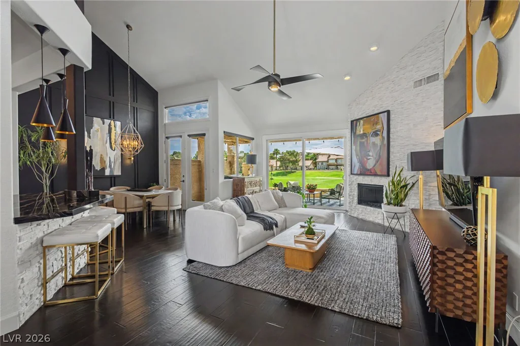 7949 Harbour Towne, Las Vegas, NV 89113