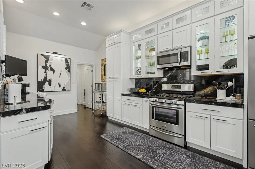 7949 Harbour Towne, Las Vegas, NV 89113