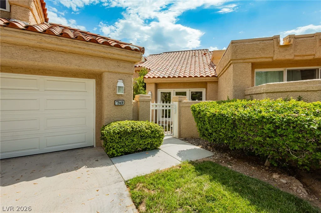 7949 Harbour Towne, Las Vegas, NV 89113