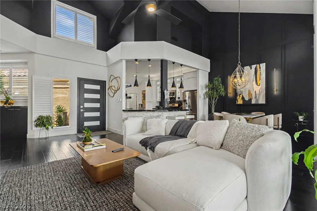 7949 Harbour Towne, Las Vegas, NV 89113