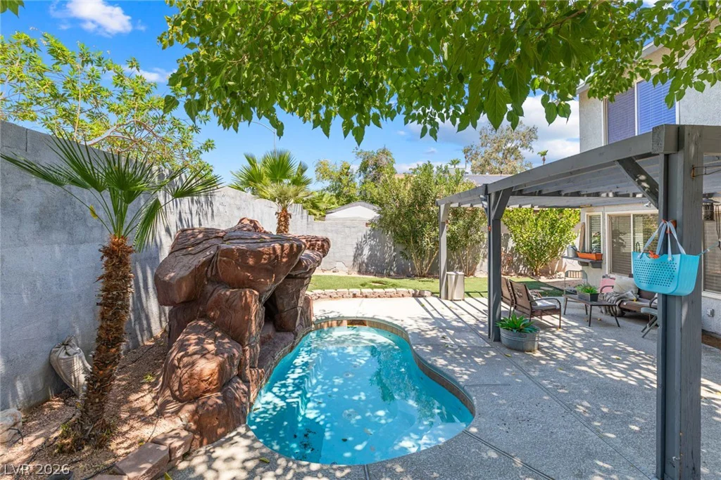 4879 Montara, Las Vegas, NV 89121