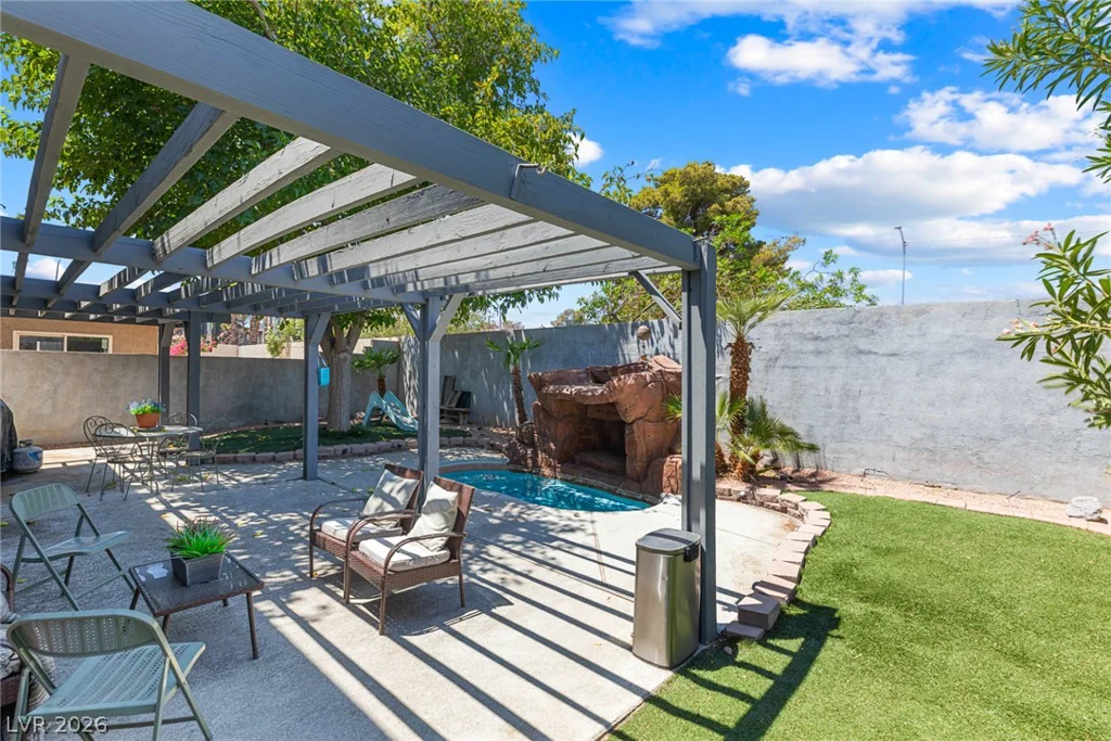 4879 Montara, Las Vegas, NV 89121