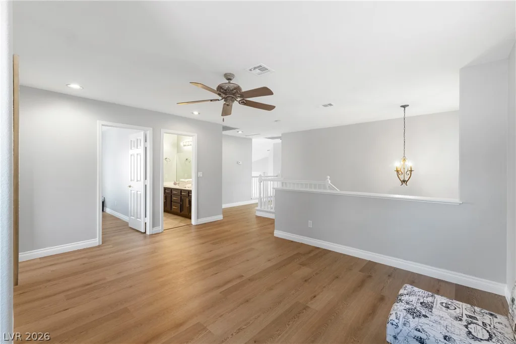 7823 Windward, Las Vegas, NV 89147