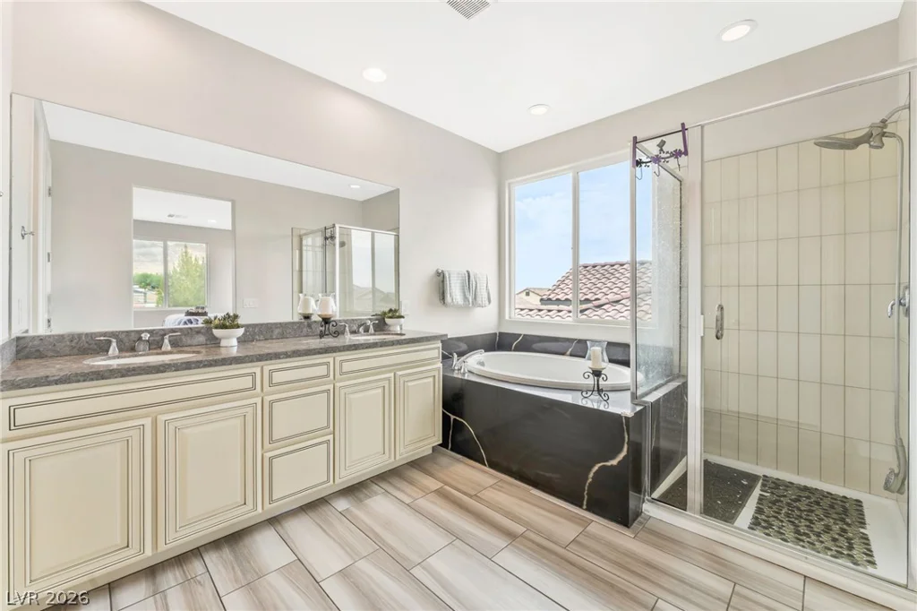 7315 Ellington Park, Las Vegas, NV 89166