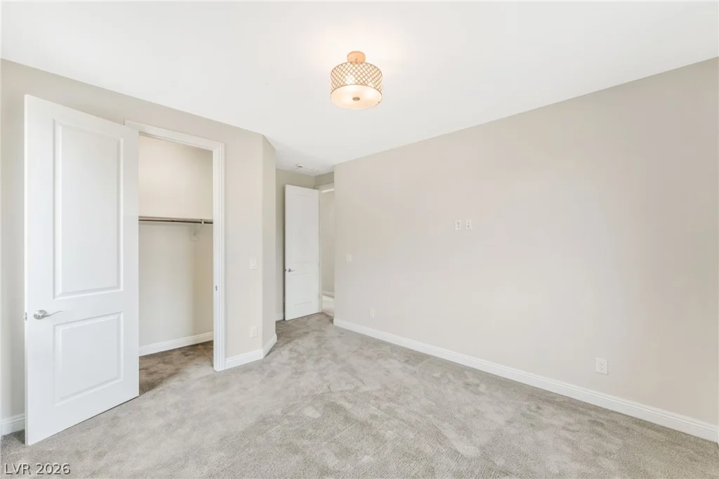 7315 Ellington Park, Las Vegas, NV 89166