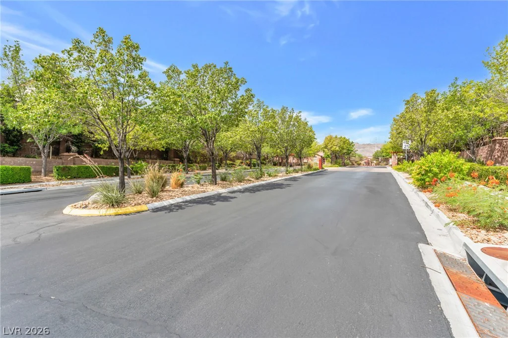 7315 Ellington Park, Las Vegas, NV 89166