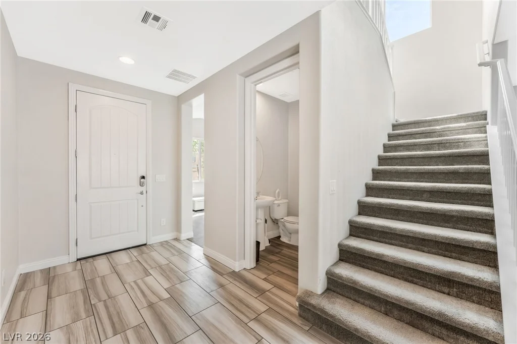 7315 Ellington Park, Las Vegas, NV 89166