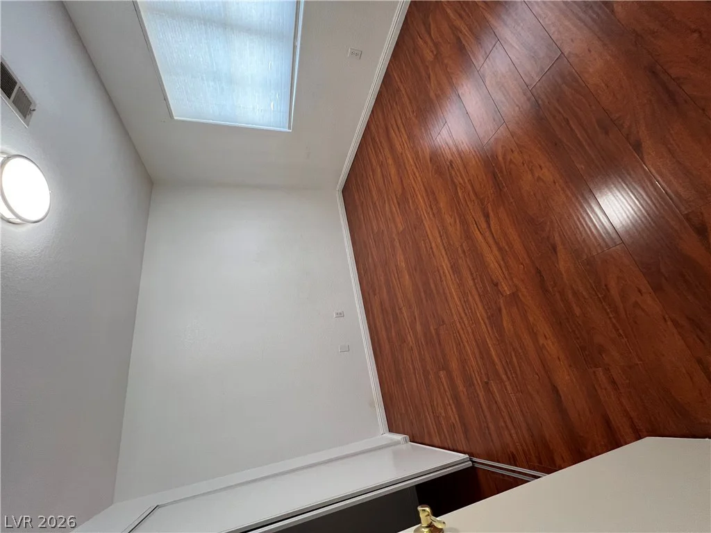 9770 Silver Dew, Las Vegas, NV 89183