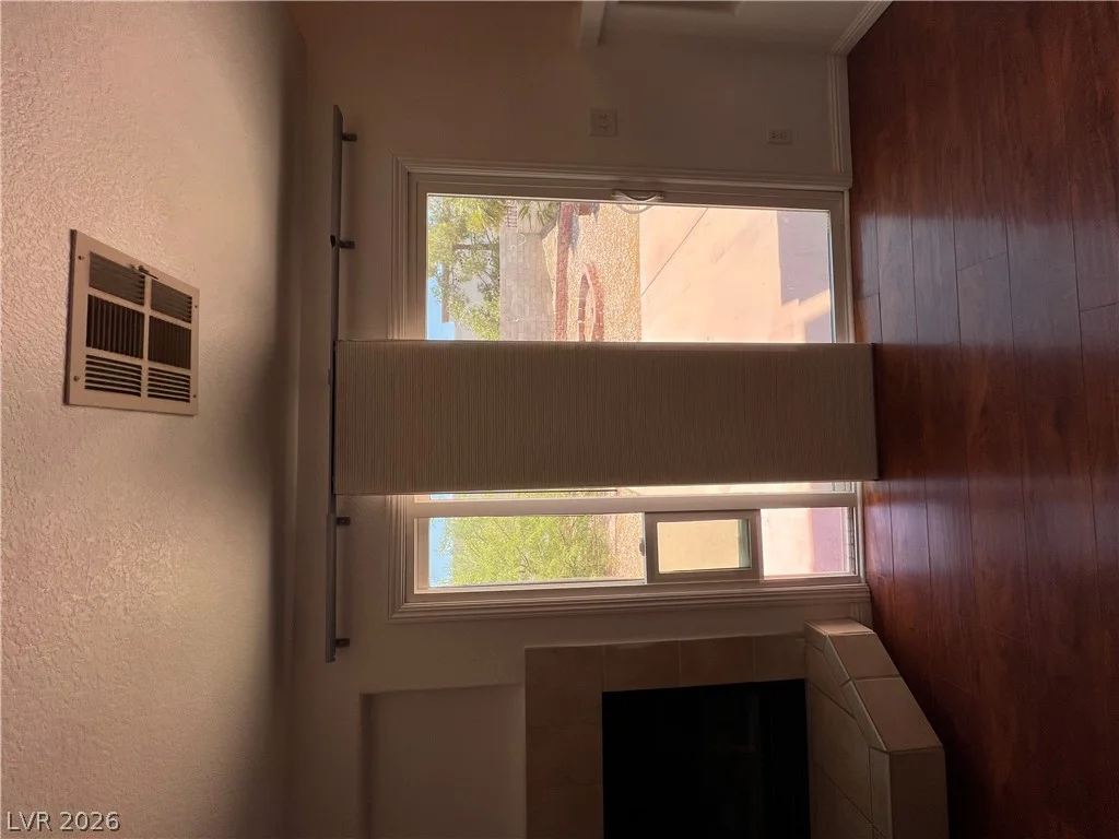 9770 Silver Dew, Las Vegas, NV 89183