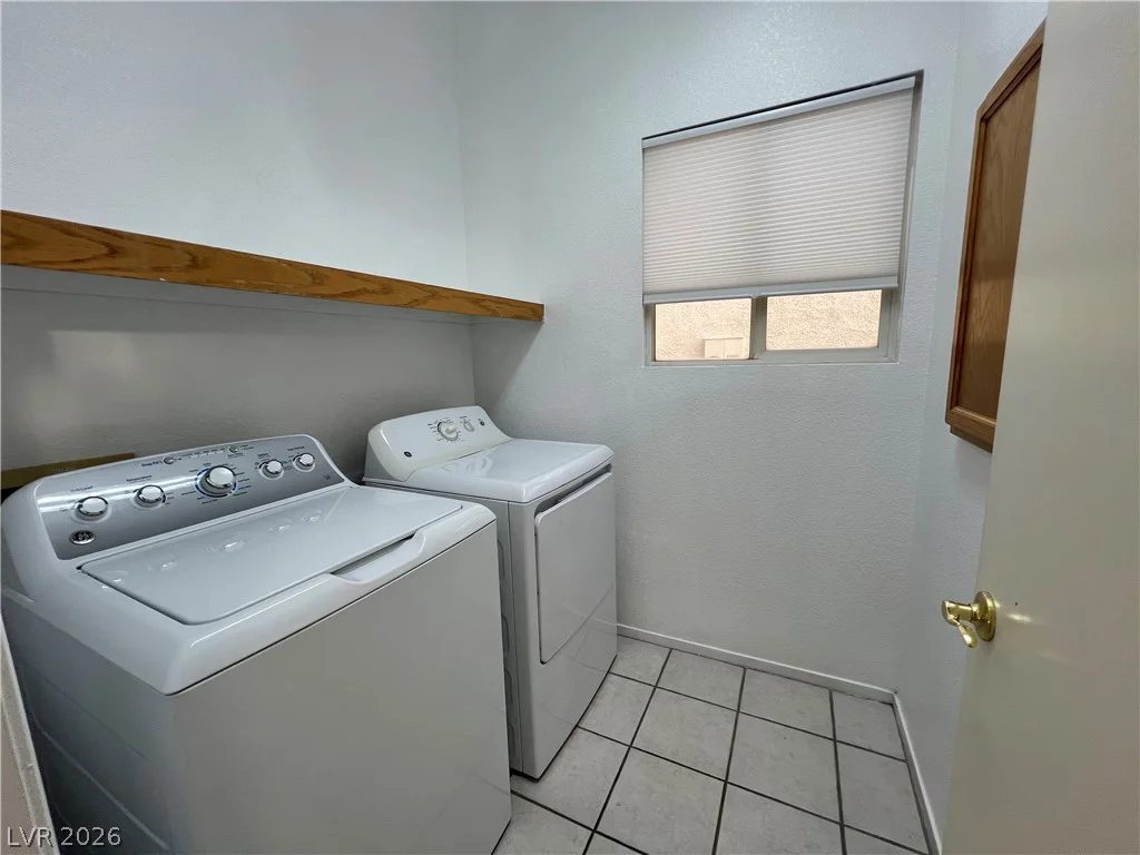 9770 Silver Dew, Las Vegas, NV 89183