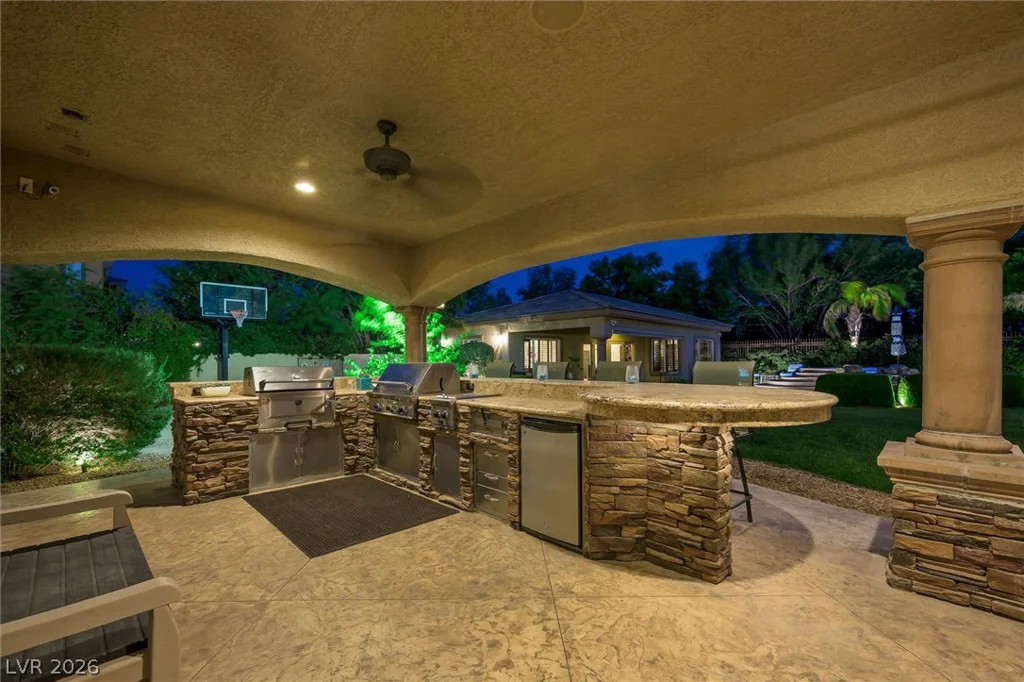 7105 Via Locanda, Las Vegas, NV 89131