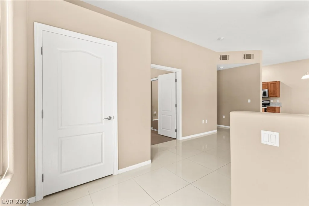 8805 Jeffreys, Las Vegas, NV 89123