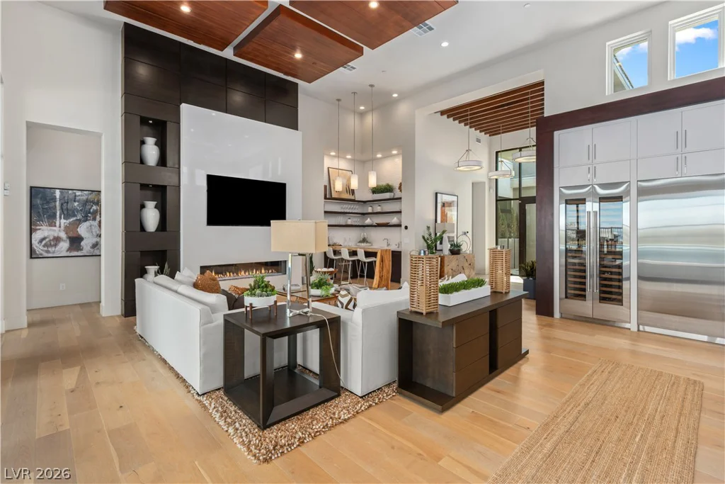 10932 White Clay, Las Vegas, NV 89135