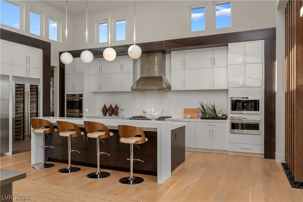 10932 White Clay, Las Vegas, NV 89135