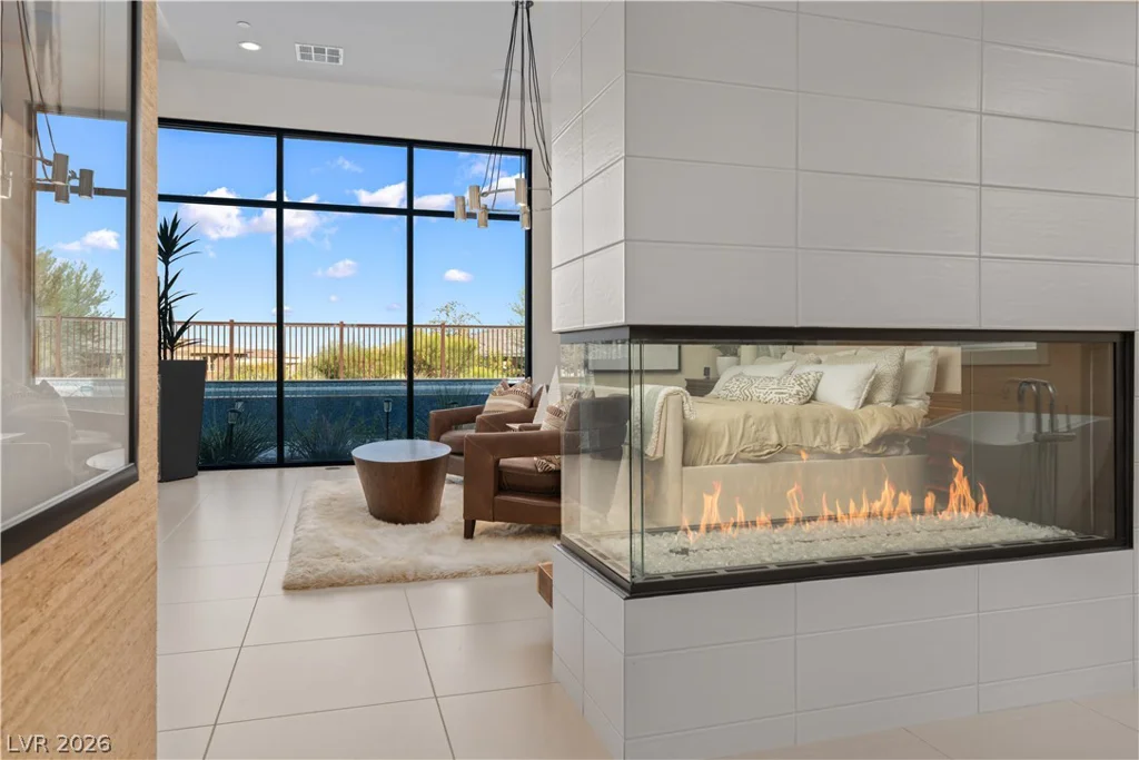 10932 White Clay, Las Vegas, NV 89135