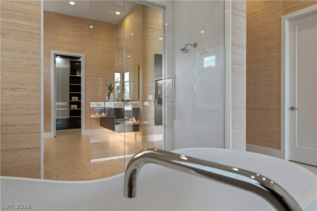 10932 White Clay, Las Vegas, NV 89135