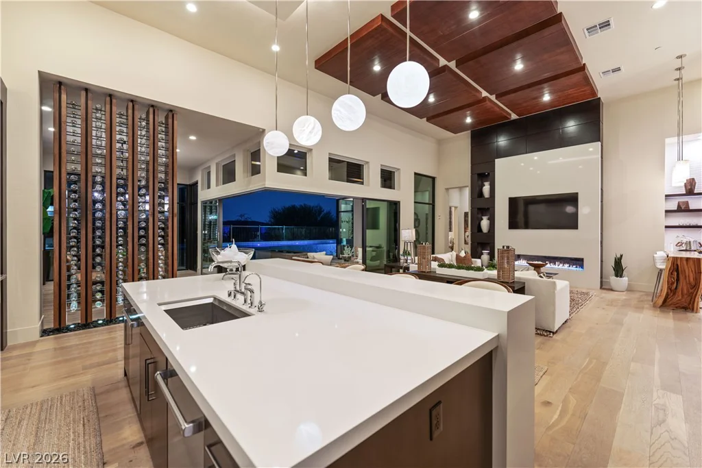 10932 White Clay, Las Vegas, NV 89135