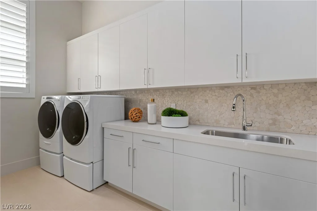 10932 White Clay, Las Vegas, NV 89135