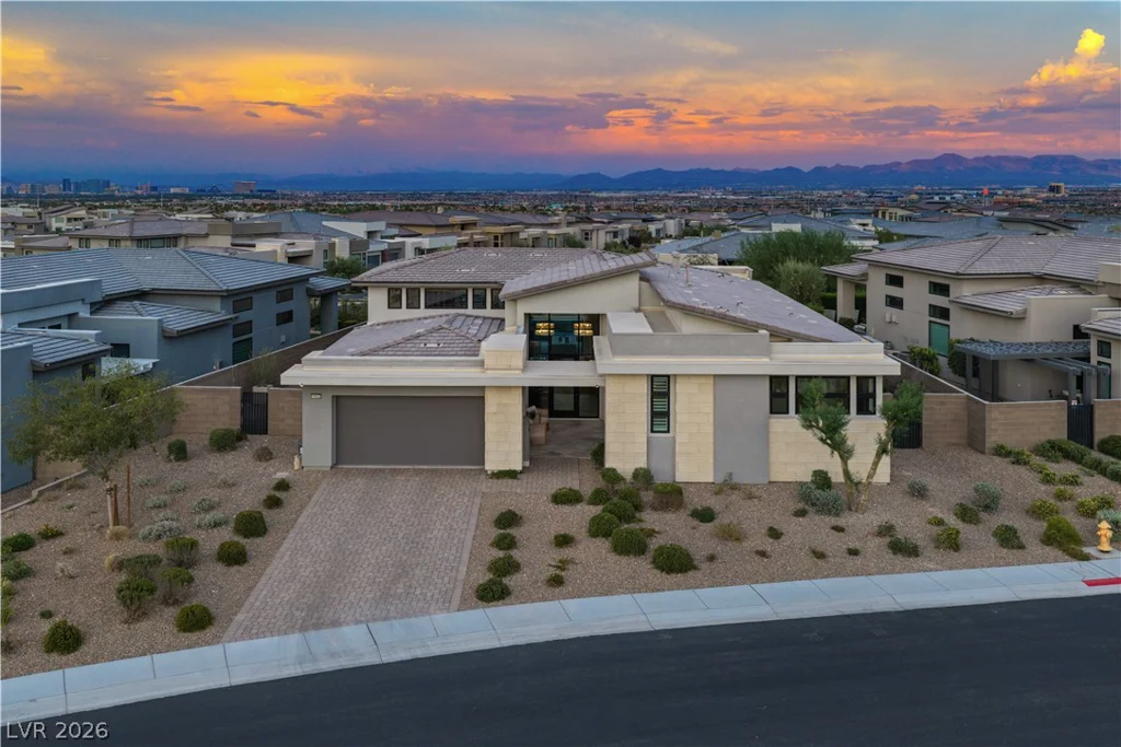 10932 White Clay, Las Vegas, NV 89135