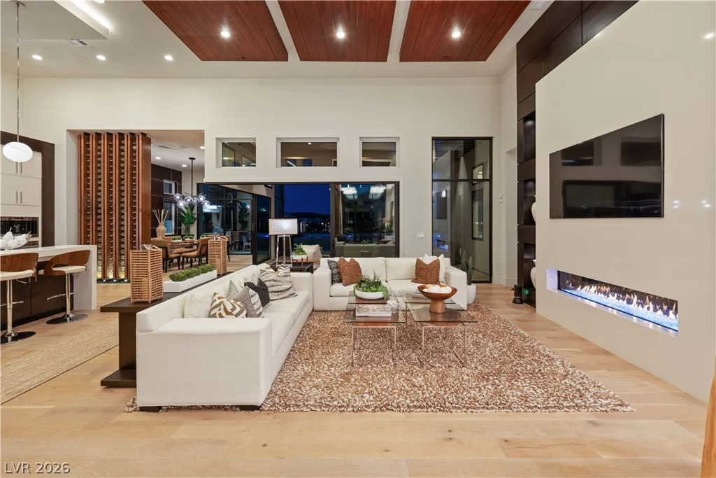 10932 White Clay, Las Vegas, NV 89135