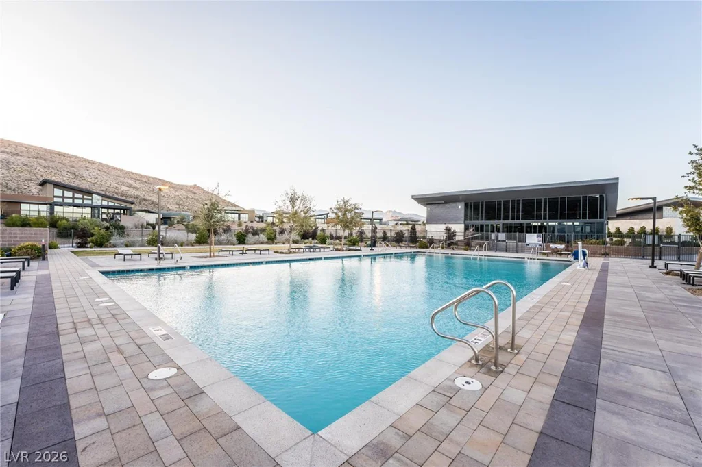 10932 White Clay, Las Vegas, NV 89135