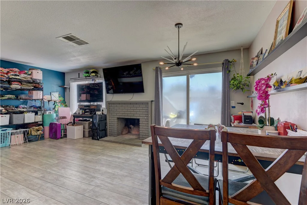 4821 Alameda, Las Vegas, NV 89110
