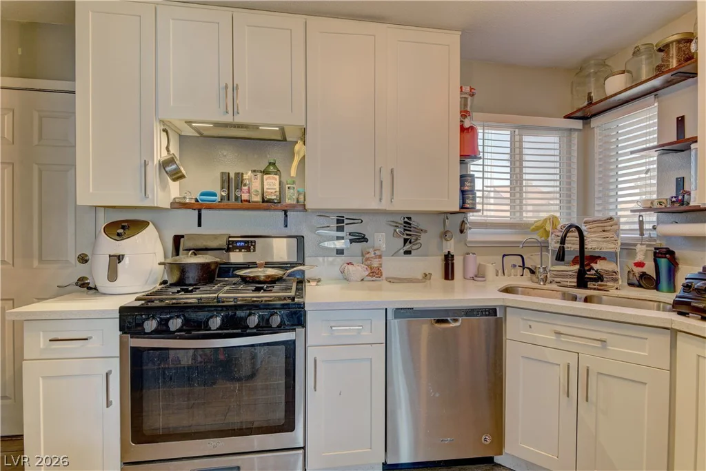 4821 Alameda, Las Vegas, NV 89110