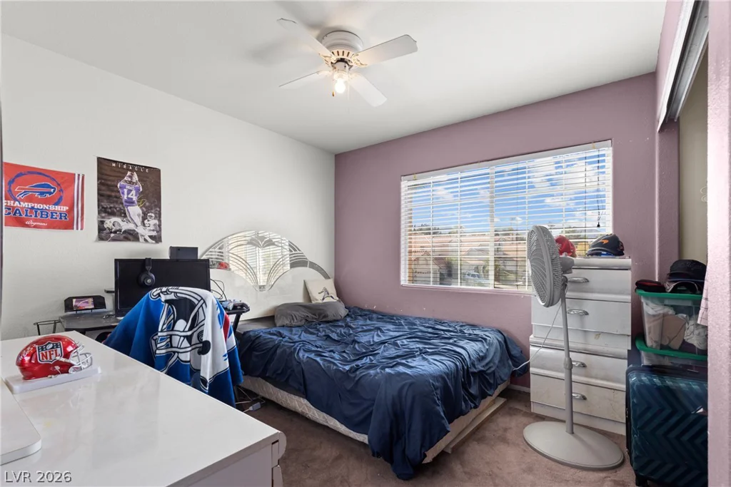 2000 Summit Pointe, Las Vegas, NV 89117