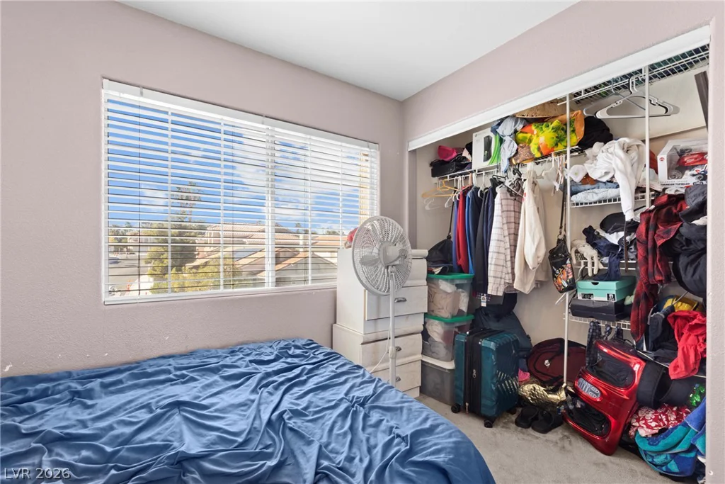2000 Summit Pointe, Las Vegas, NV 89117